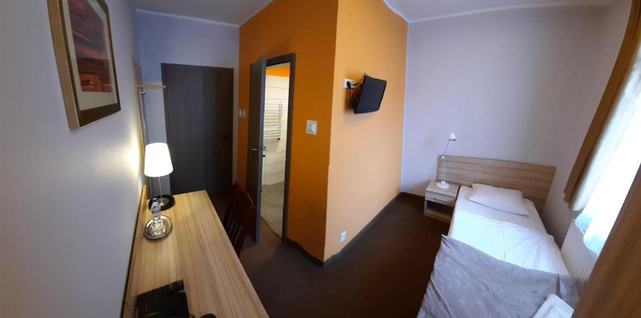 Hotel Arsenal Gliwice Exterior foto